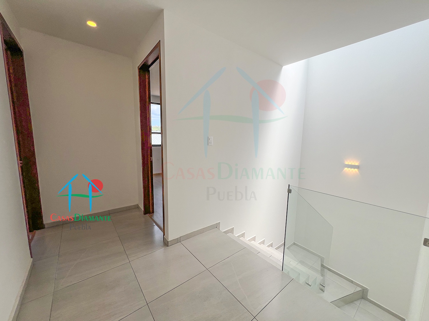 Parque Aguascalientes Casa Hugo EC - Escaleras 2